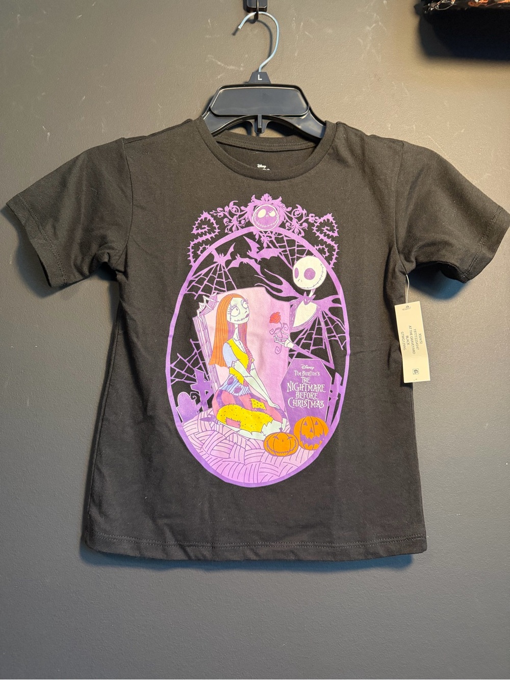 Disney The Nightmare Before Christmas Kids' Graphic Tee. SIZE 4/5. NWT